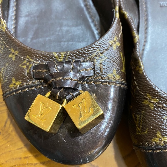 Louis Vuitton monogram ballet flats - Picture 3 of 9